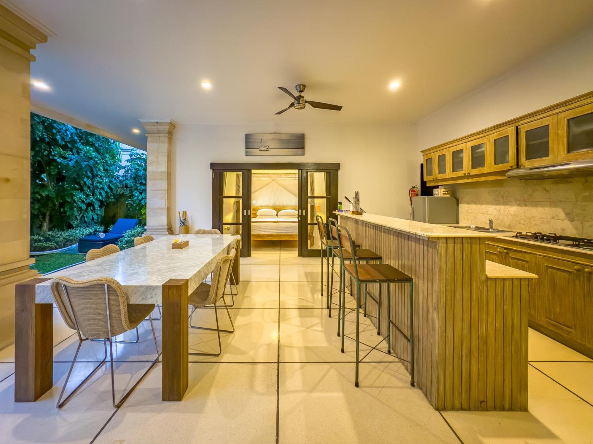 Villa Bugis Kayu Aya Seminyak Habitación foto