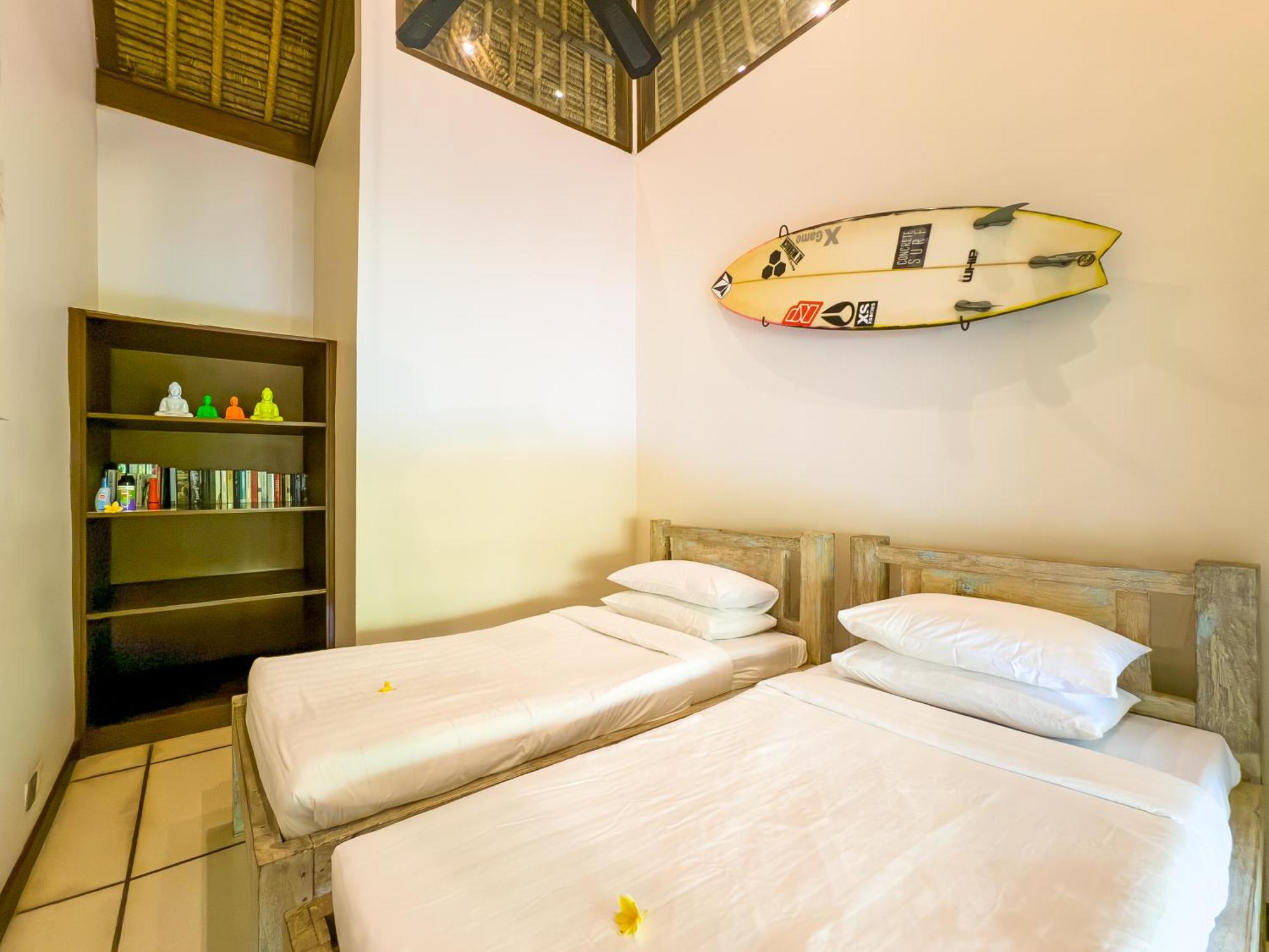 Villa Bugis Kayu Aya Seminyak Habitación foto