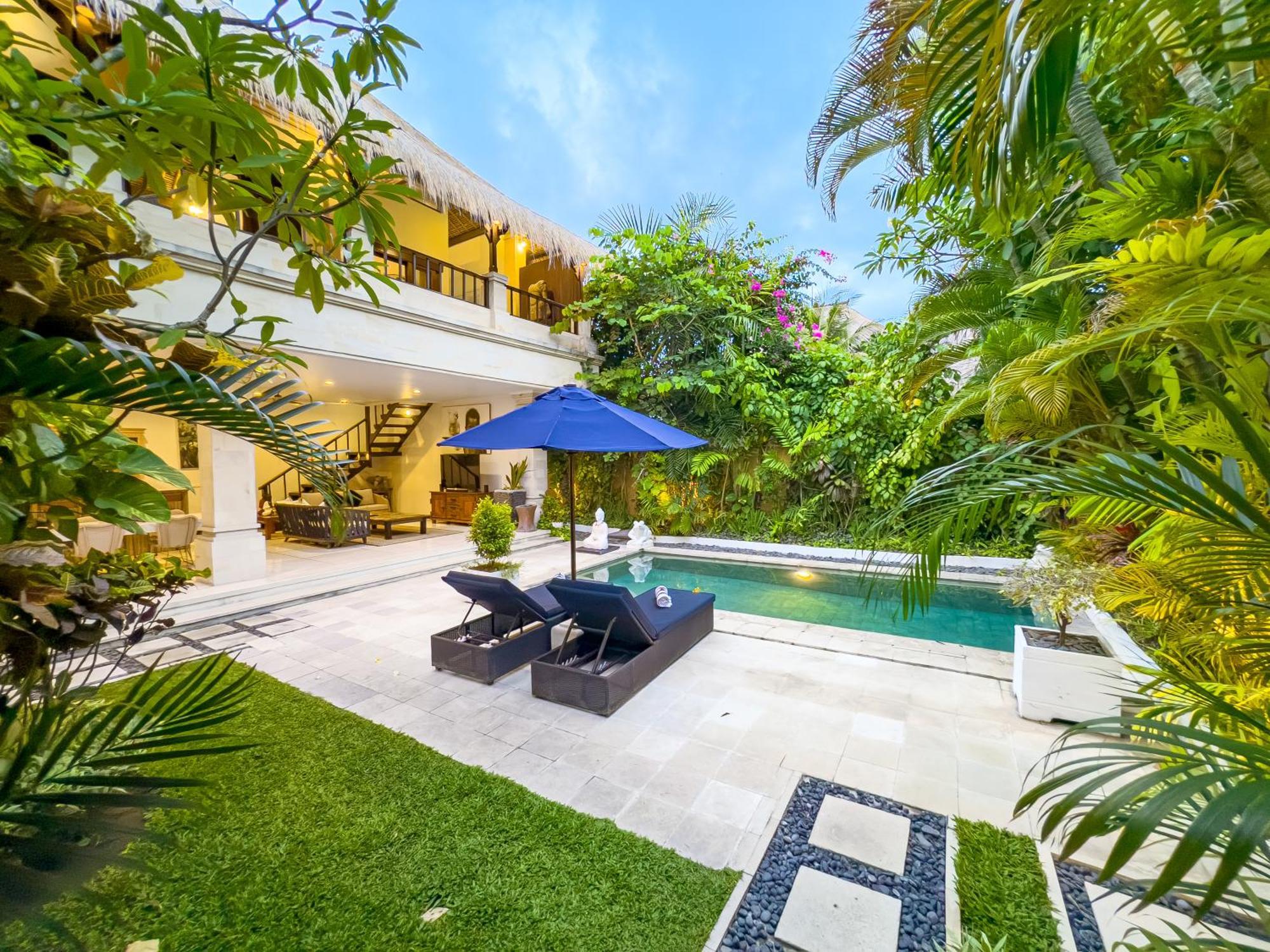 Villa Bugis Kayu Aya Seminyak Habitación foto