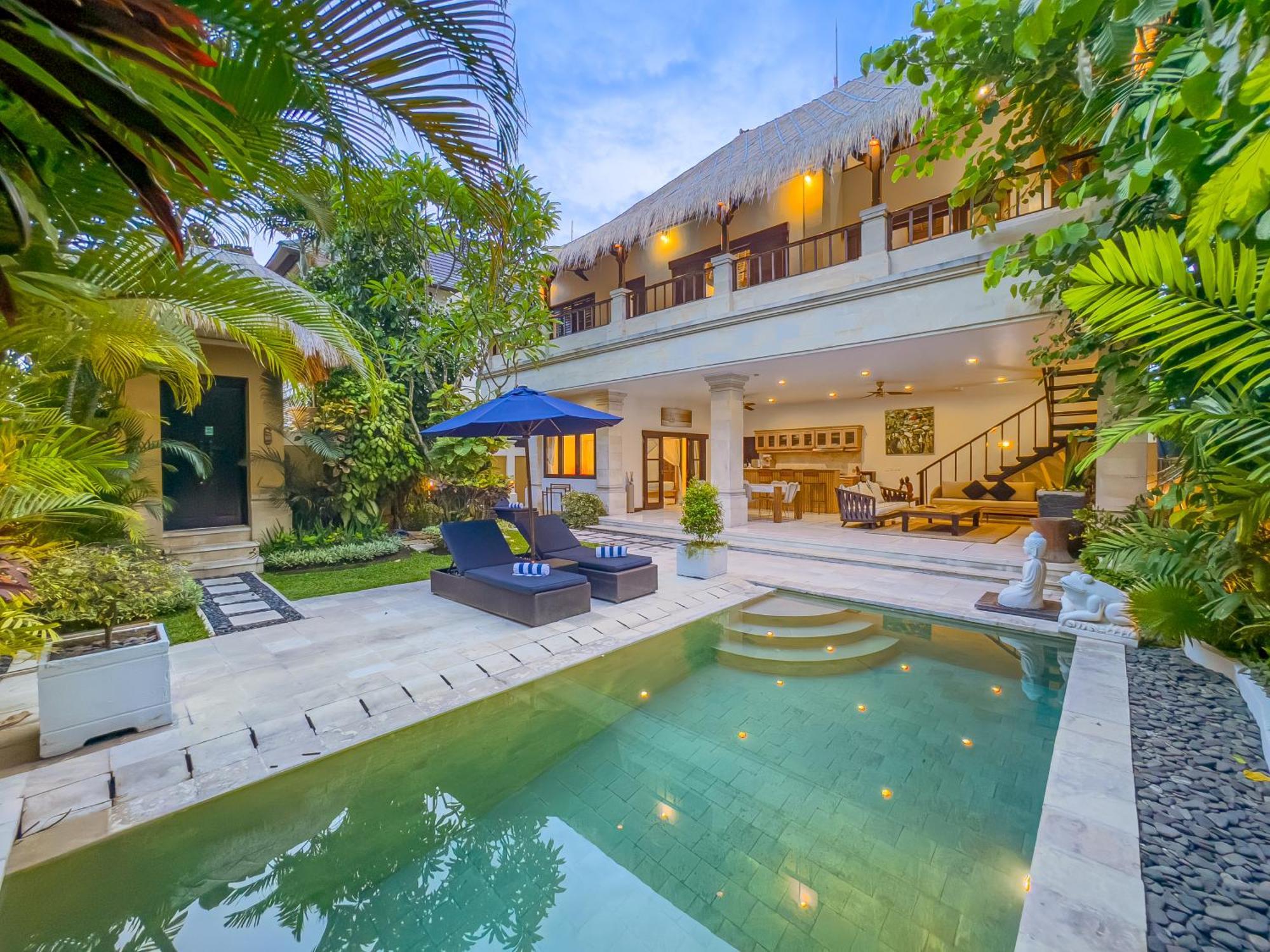 Villa Bugis Kayu Aya Seminyak Habitación foto