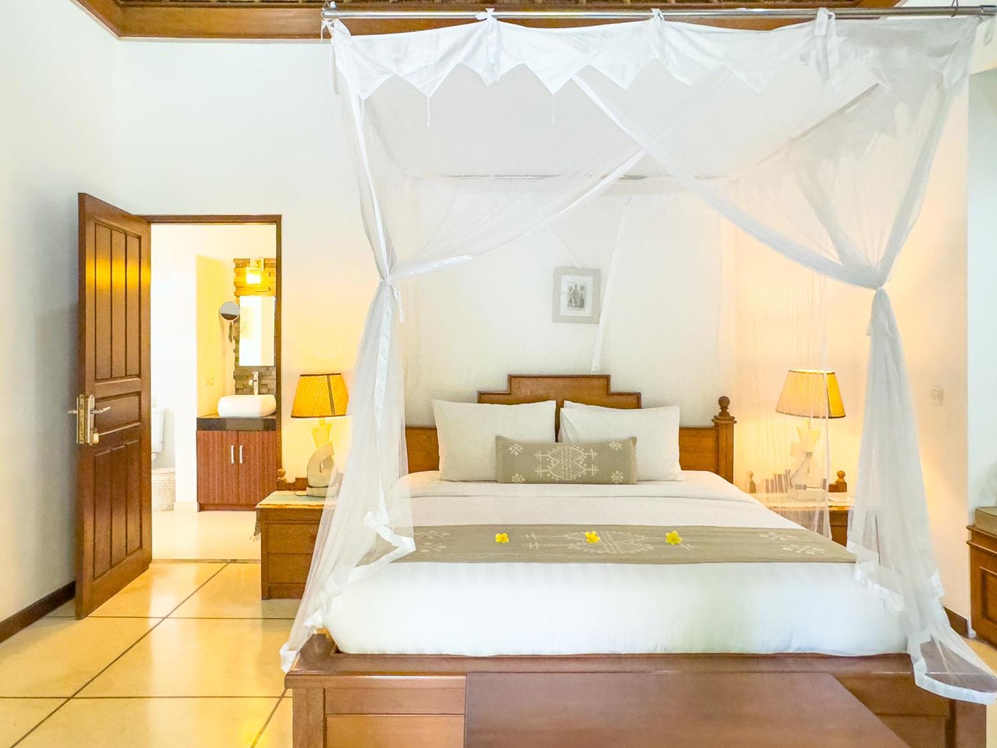 Villa Bugis Kayu Aya Seminyak Habitación foto