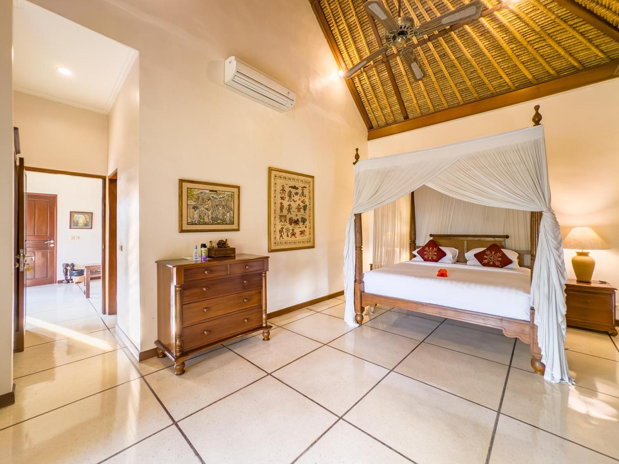 Villa Bugis Kayu Aya Seminyak Habitación foto