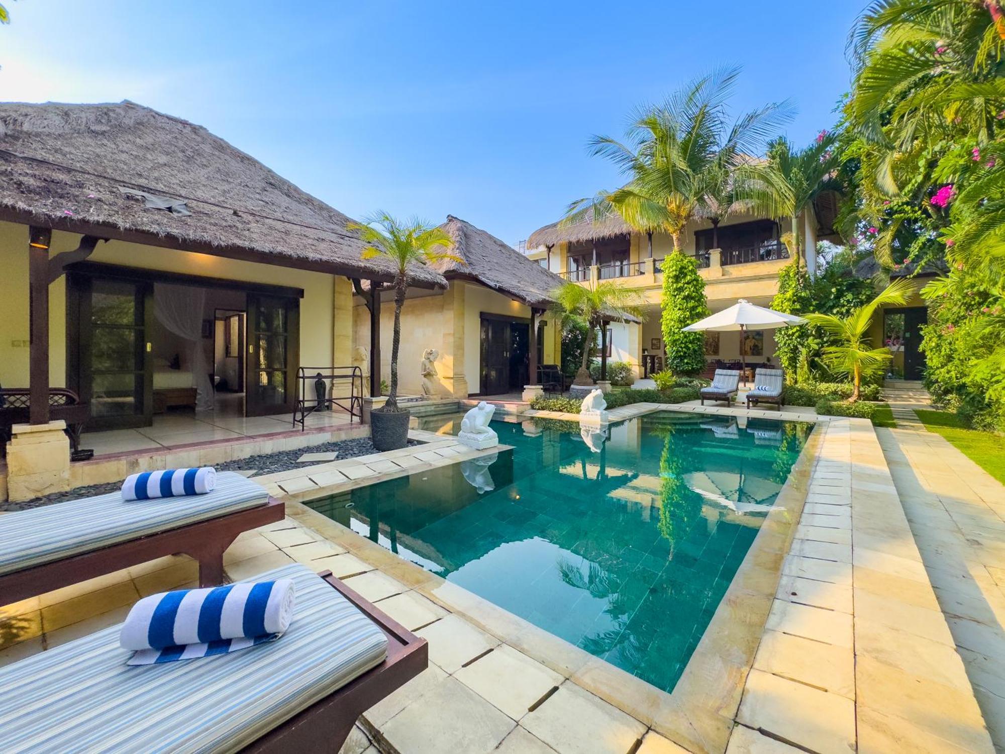 Villa Bugis Kayu Aya Seminyak Habitación foto